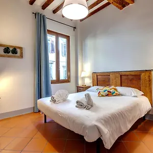 https://zeno-apartment.it-tuscanyhotel.com